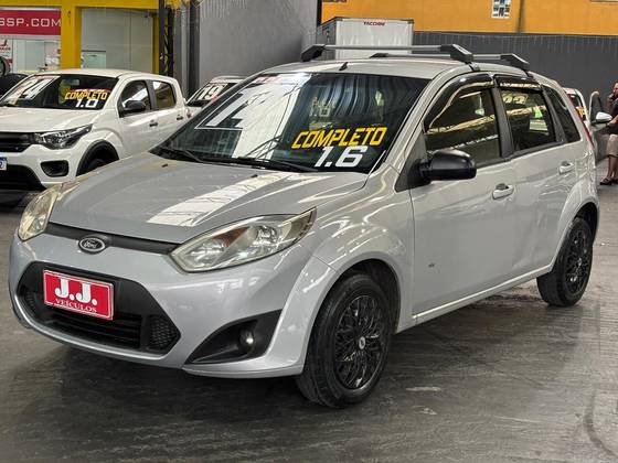 FORD FIESTA 1.6 ROCAM SE 8V FLEX 4P MANUAL